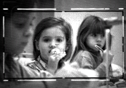 JP
                        02